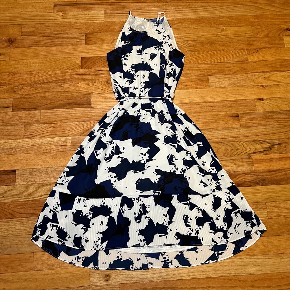 Simply Vera Vera Wang PXS White and Blue Floral High Low Dress